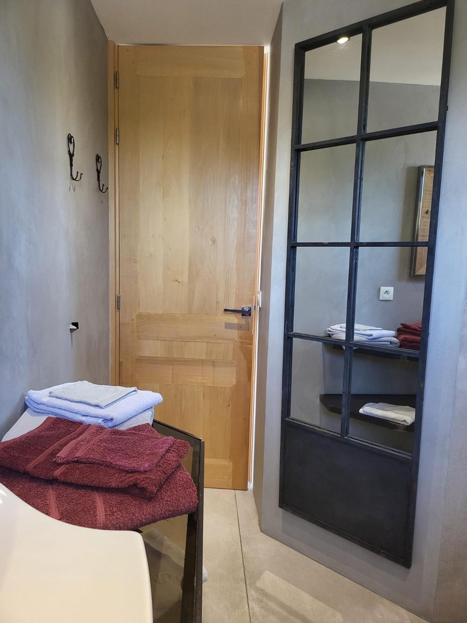Appartement Standing Bord Sorgue 索格岛 外观 照片